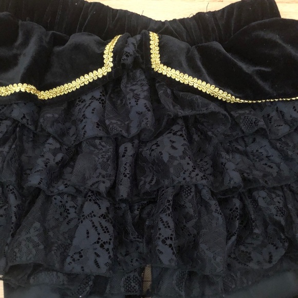 NWT DOLLS KILL Dolls Kill Pirate Maiden Costume - Ren-Faire Crop Top Mini Skirt - Picture 12 of 15